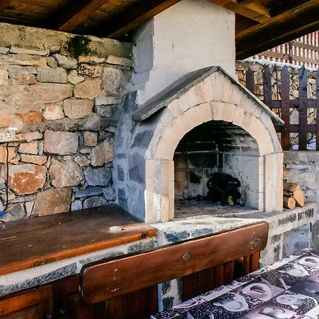 Traditional House In The Heart Of Rural Village Villa Delchevo
