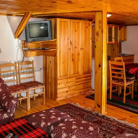 Traditional House In The Heart Of Rural Village Villa Delchevo