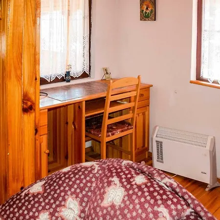 Villa Traditional House In The Heart Of Rural Village Delchevo