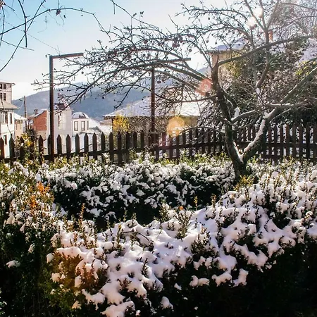 Villa Traditional House In The Heart Of Rural Village *
